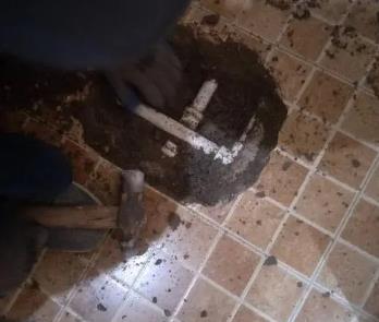 宁远卫生间漏水维修公司为您分享下卫生间渗水如何处理及注意事项